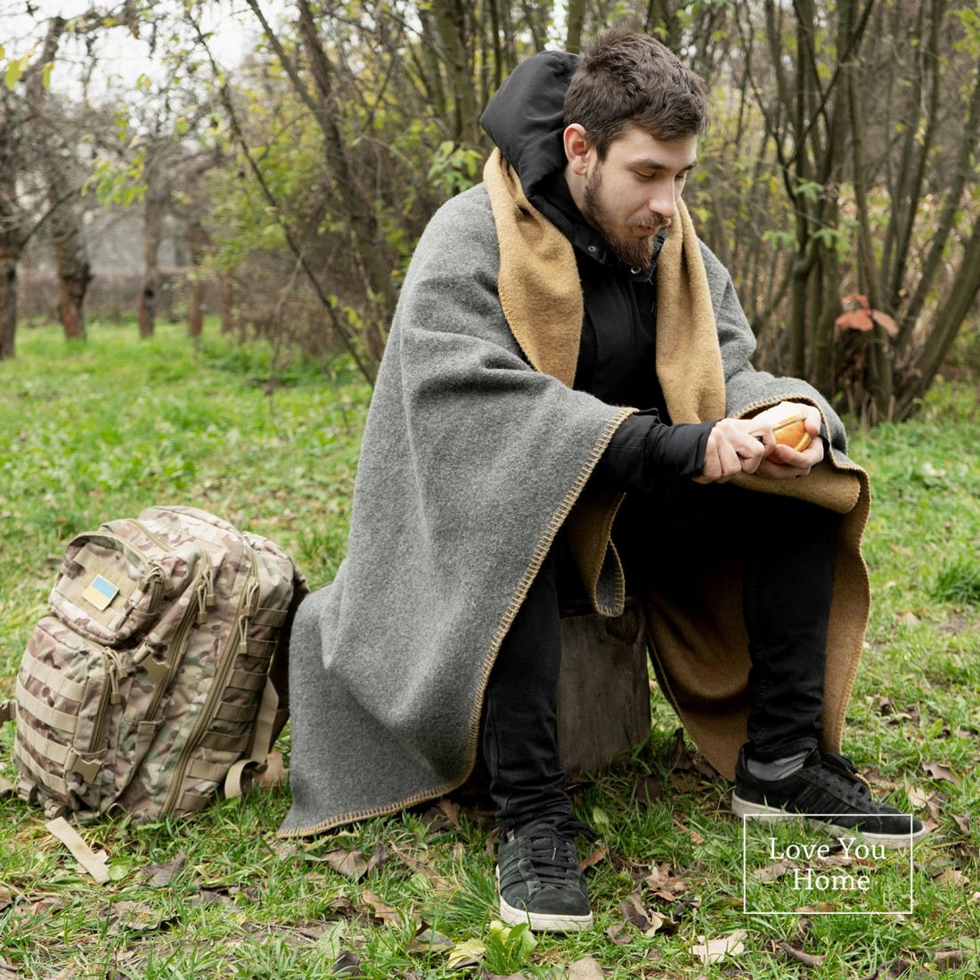 100% Sheep Wool Blanket · 5
