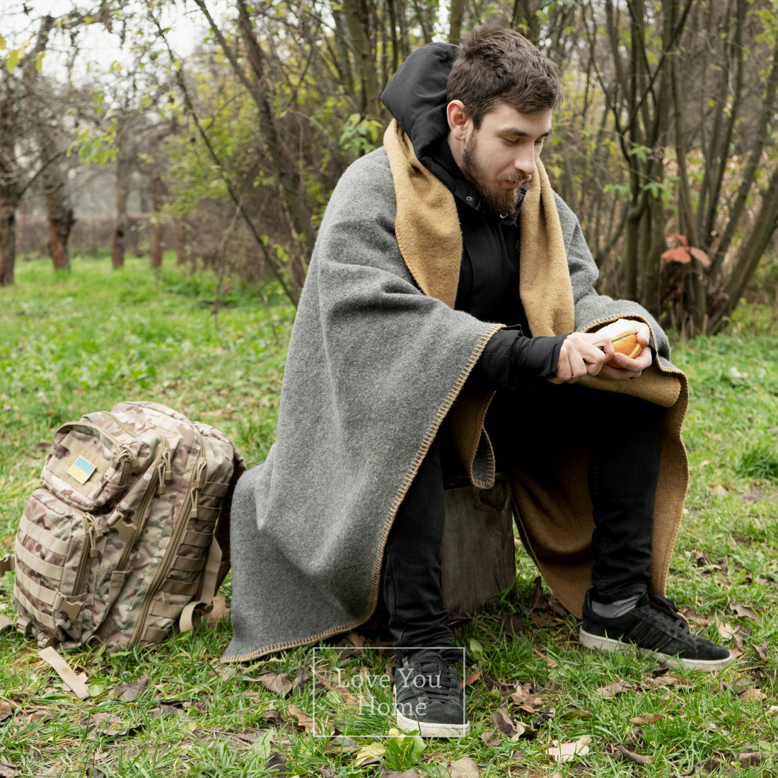 80% Merino Wool Blanket · 3