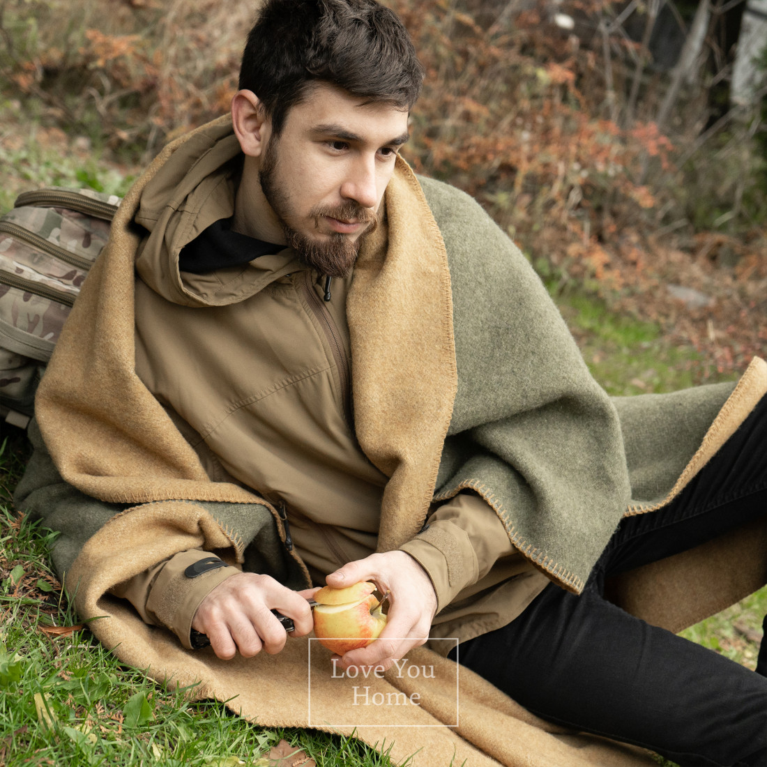 80% Merino wool blanket · 6