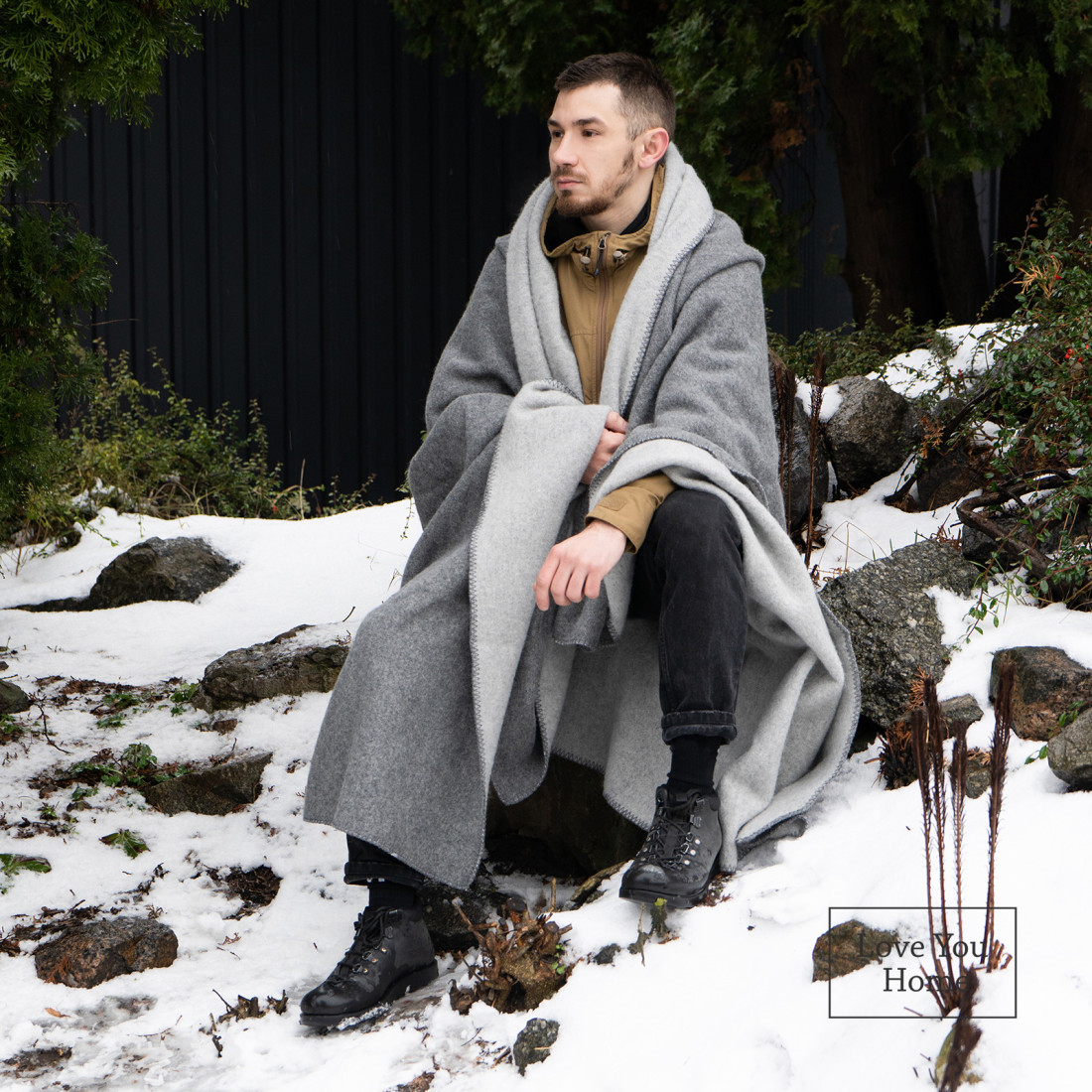 80% Merino Wool Blanket · 4