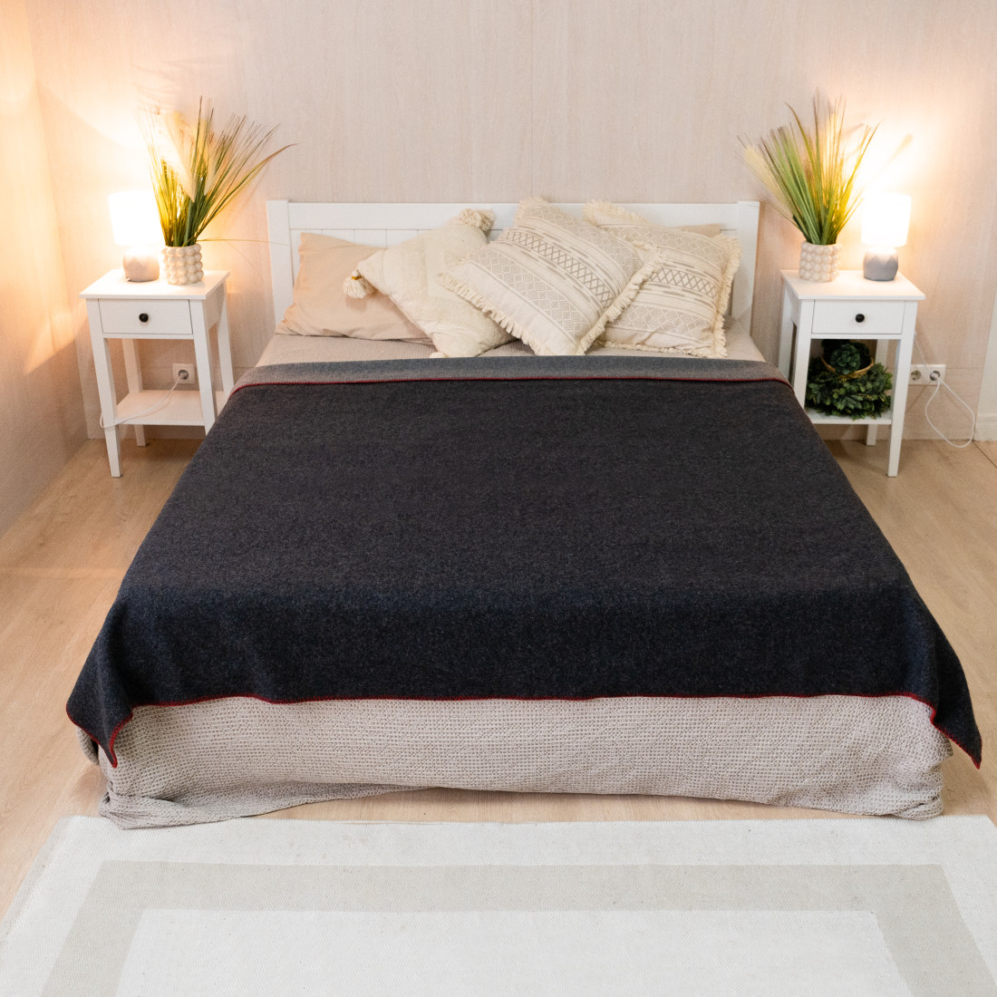 80% Merino Wool Blanket · 7