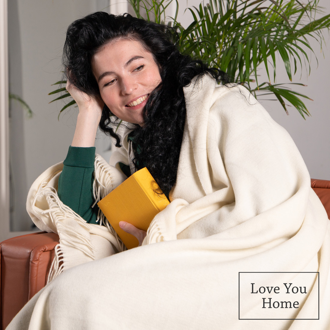 Cashmere wool blanket with merino herringbone · 4