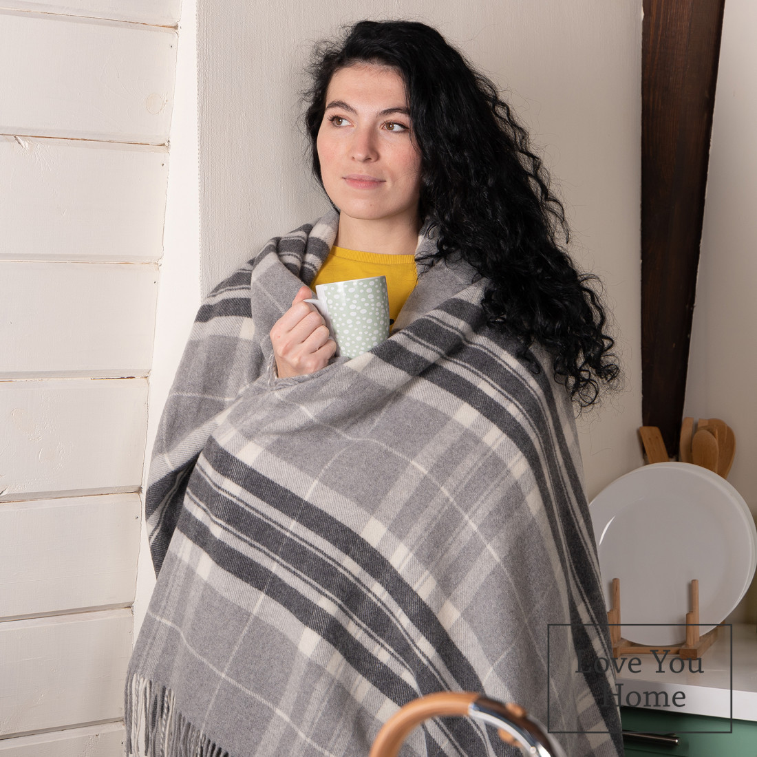 Cashmere Wool Blanket with Merino Tartan · 4