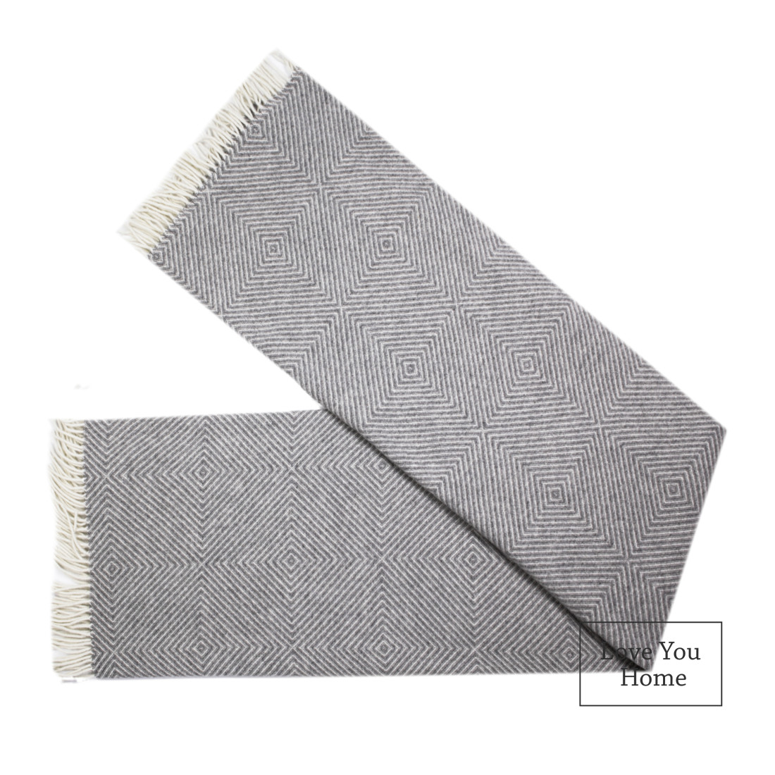 Merino Wool Blanket with Diamond Pattern · 5